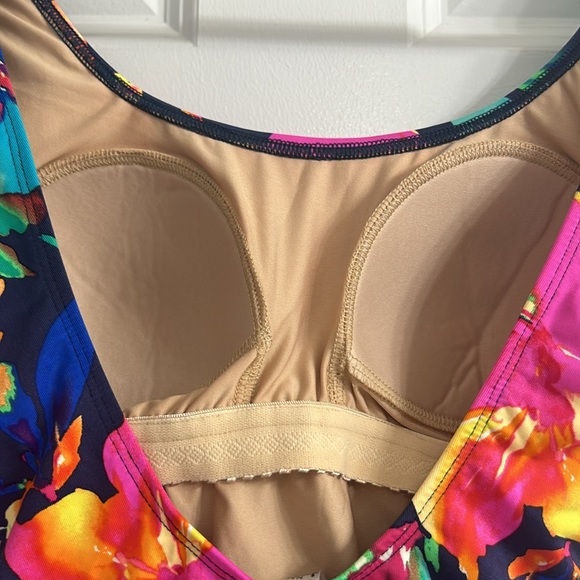 EUC Ningun Pecado One-piece Swimsuit, Mexican Resort Brand, in Vivid Multicolor - Picture 4 of 6